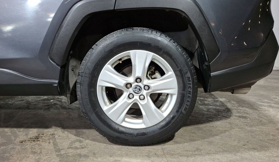 Toyota Rav4 2.5 LE AUTO Suv 2020