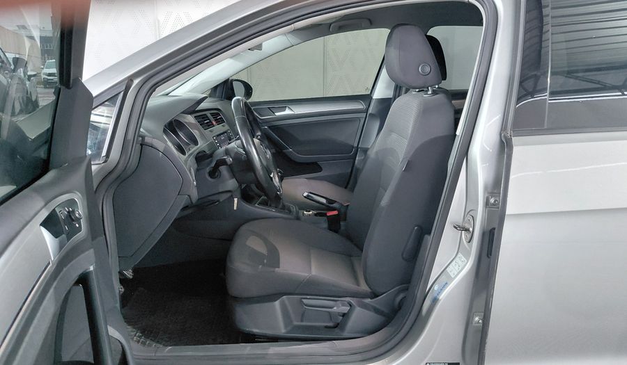 Volkswagen Golf 1.4 TSI COMFORTLINE Hatchback 2015