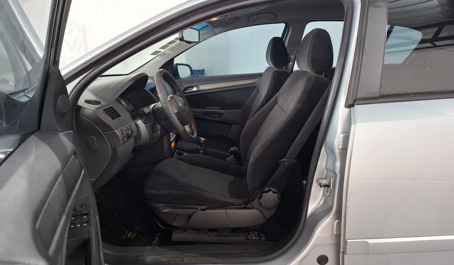 Chevrolet Vectra GT 2.0 GLS MT Hatchback 2009
