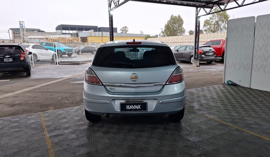 Chevrolet Vectra GT 2.0 GLS MT Hatchback 2009