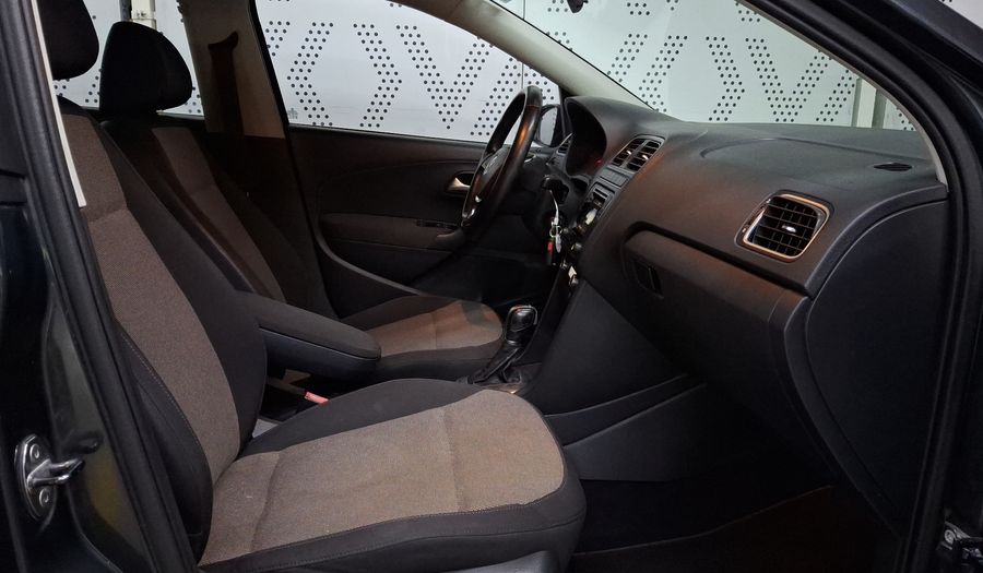 Volkswagen Polo 1.2 SPORTLINE DSG Hatchback 2018