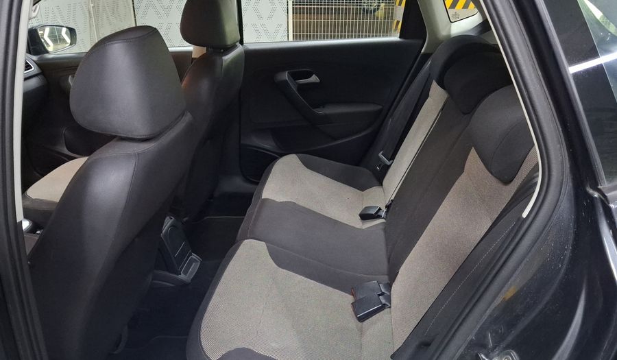 Volkswagen Polo 1.2 SPORTLINE DSG Hatchback 2018