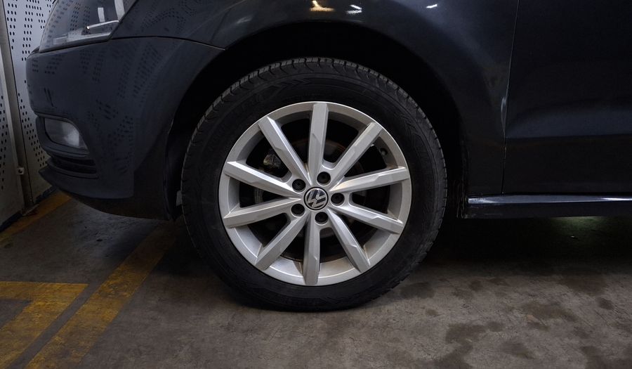 Volkswagen Polo 1.2 SPORTLINE DSG Hatchback 2018