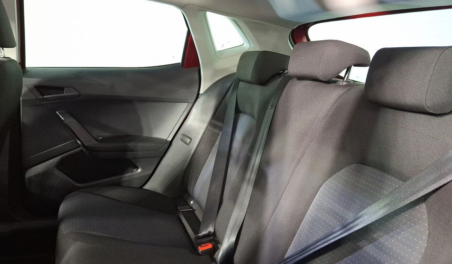 Seat Ibiza 1.6 STYLE AUTO Hatchback 2024