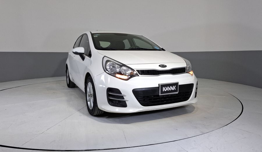 Kia Rio 1.6 EX MT Hatchback 2017