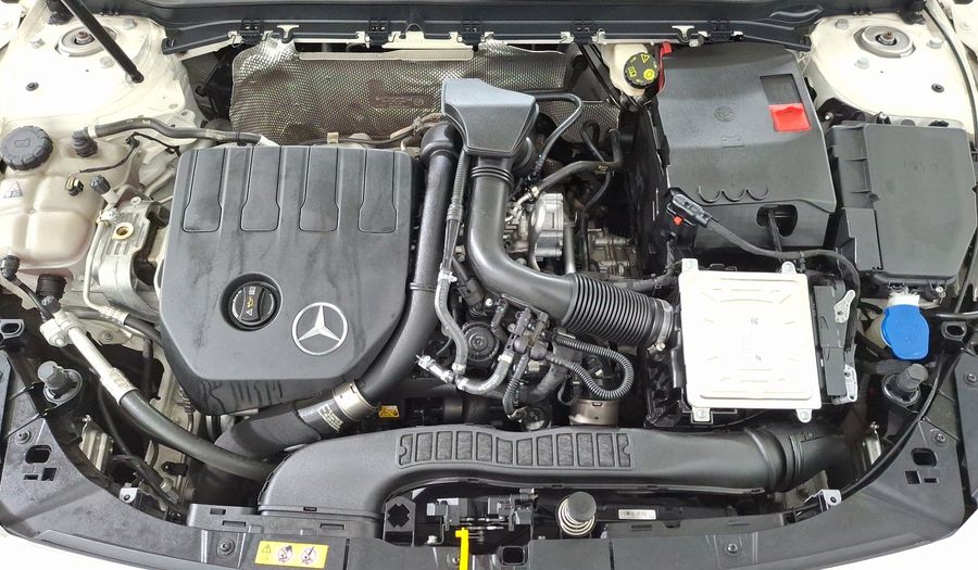 Mercedes Benz Clase A 1.3 200 SPORT DCT Hatchback 2021
