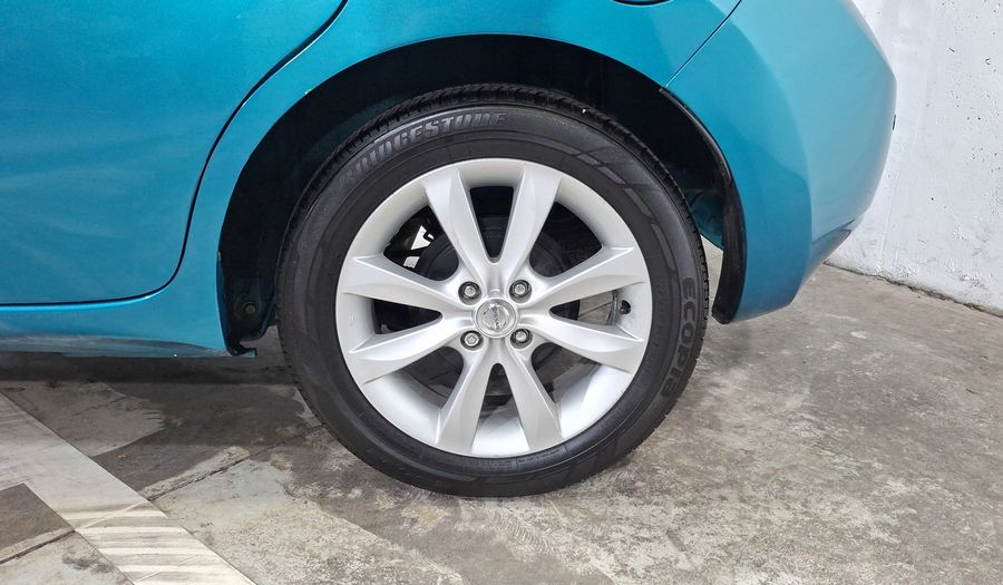 Nissan Note 1.6 ADVANCE MT Hatchback 2014