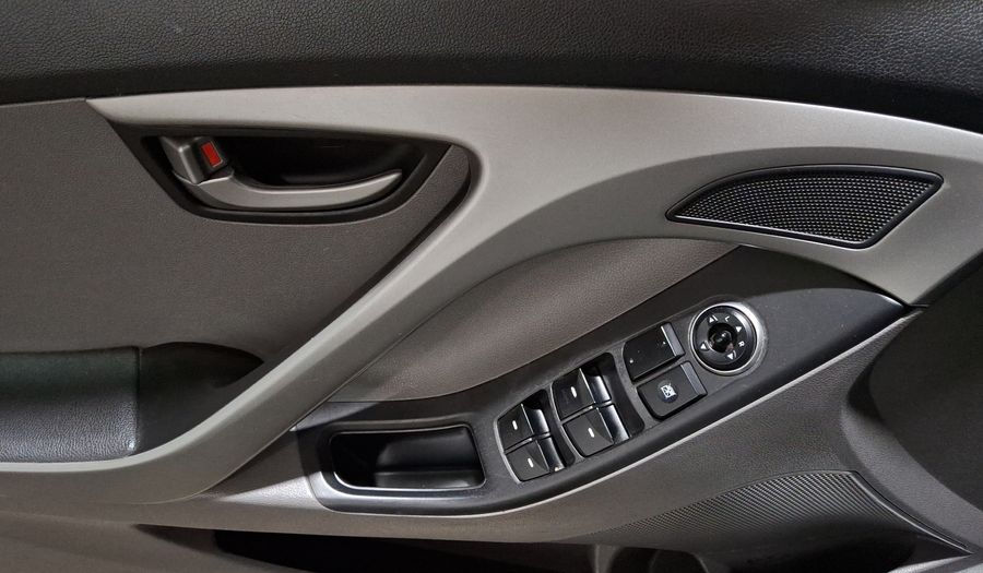 Hyundai Elantra 1.8 GLS AT Sedan 2016