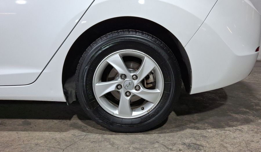Hyundai Elantra 1.8 GLS AT Sedan 2016