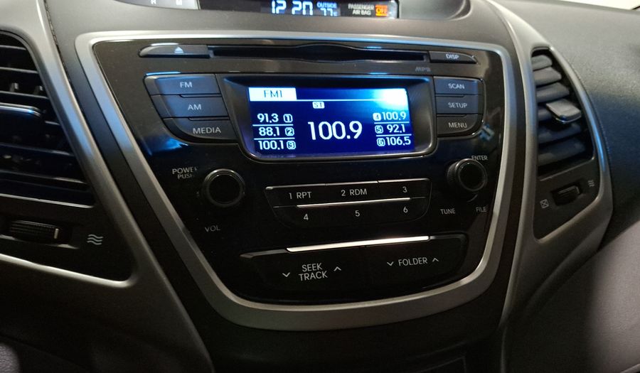 Hyundai Elantra 1.8 GLS AT Sedan 2016