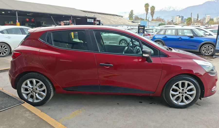 Renault Clio 1.2 AUTHENTIQUE Hatchback 2019