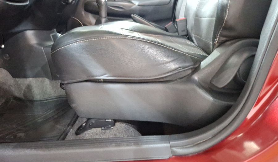 Nissan Versa 1.6 SENSE Sedan 2017