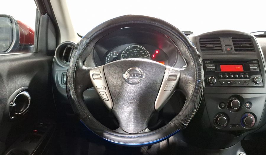 Nissan Versa 1.6 SENSE Sedan 2017