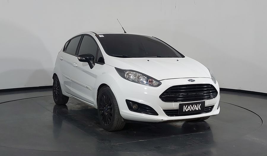 Ford Fiesta 1.6 SE STYLE Hatchback 2017