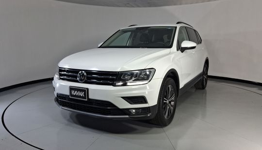 Volkswagen • Tiguan