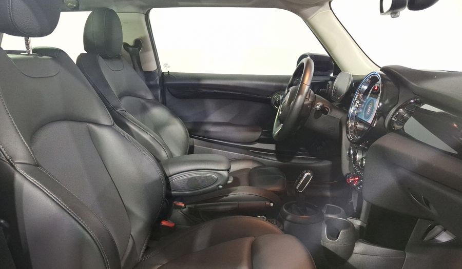 Mini Cooper 1.5 COOPER CLASSIC DCT Hatchback 2022