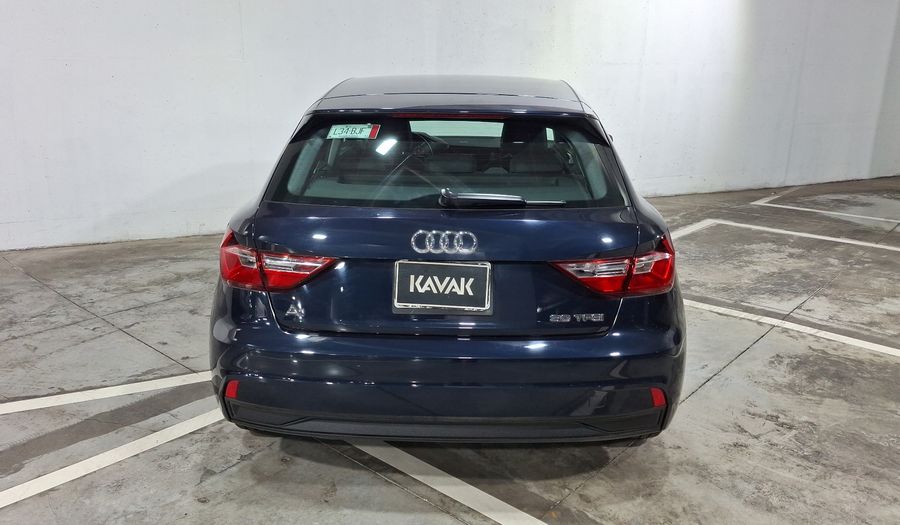 Audi A1 1.0 SB 30 TFSI URBAN DCT Hatchback 2021