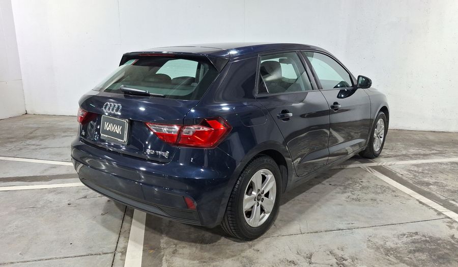 Audi A1 1.0 SB 30 TFSI URBAN DCT Hatchback 2021