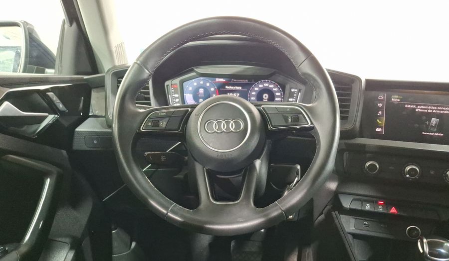 Audi A1 1.0 SB 30 TFSI URBAN DCT Hatchback 2021