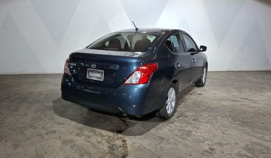 Nissan Versa 1.6 ADVANCE AUTO Sedan 2017