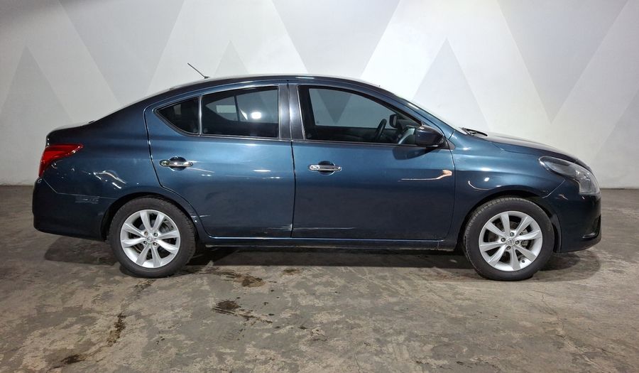 Nissan Versa 1.6 ADVANCE AUTO Sedan 2017