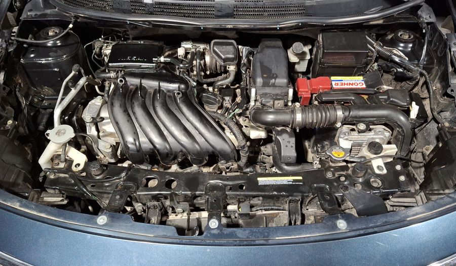 Nissan Versa 1.6 ADVANCE AUTO Sedan 2017