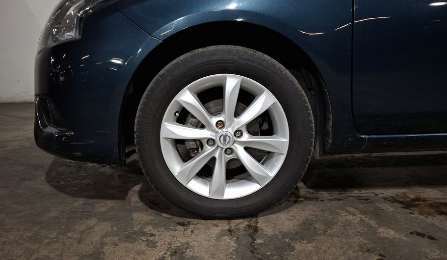 Nissan Versa 1.6 ADVANCE AUTO Sedan 2017