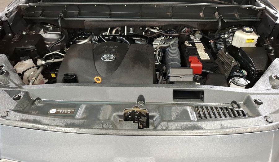 Toyota Highlander 3.5 XLE AUTO Suv 2022