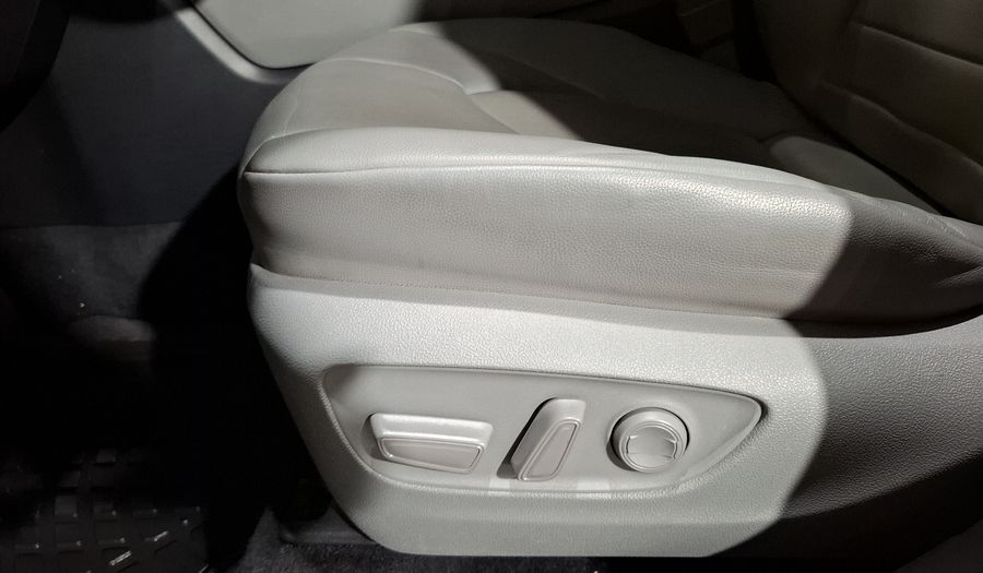 Toyota Highlander 3.5 XLE AUTO Suv 2022