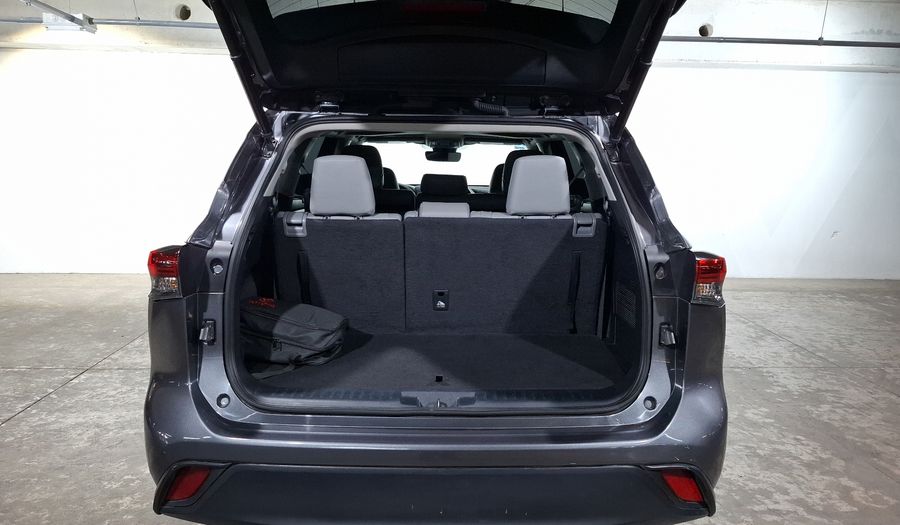 Toyota Highlander 3.5 XLE AUTO Suv 2022