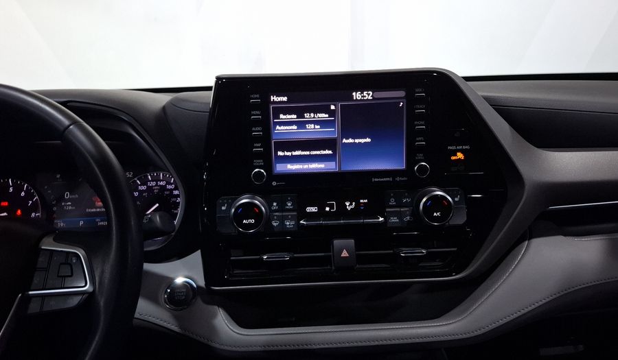 Toyota Highlander 3.5 XLE AUTO Suv 2022