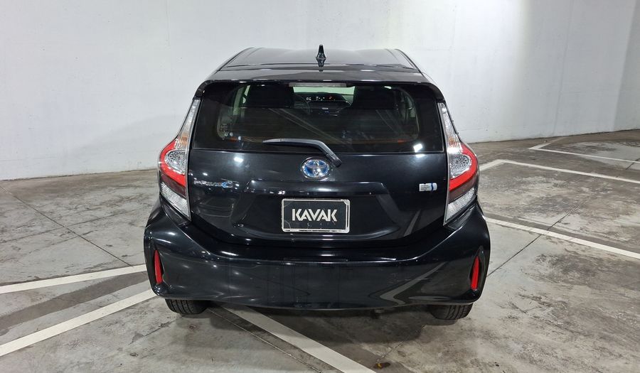 Toyota Prius C 1.5 HYBRID AUTO Hatchback 2018