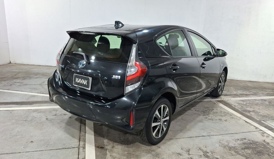 Toyota Prius C 1.5 HYBRID AUTO Hatchback 2018