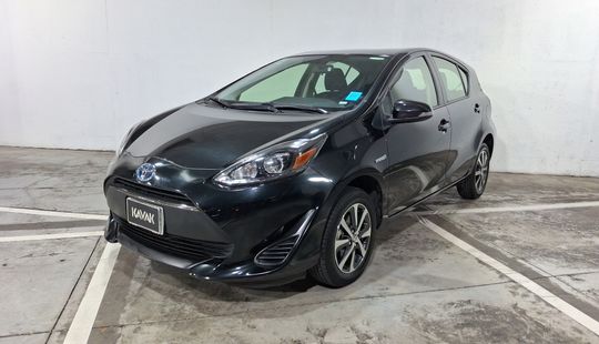 Toyota • Prius C