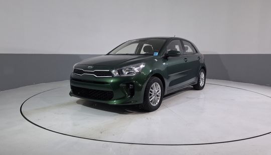 Kia • Rio