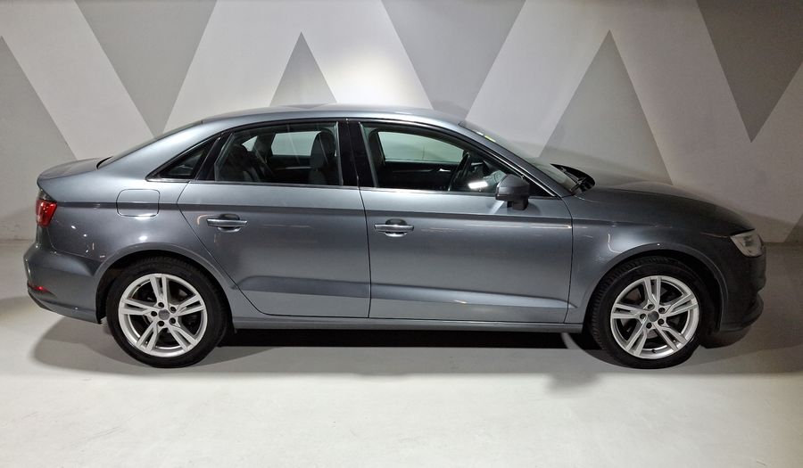 Audi A3 2.0 DYNAMIC DCT Sedan 2018