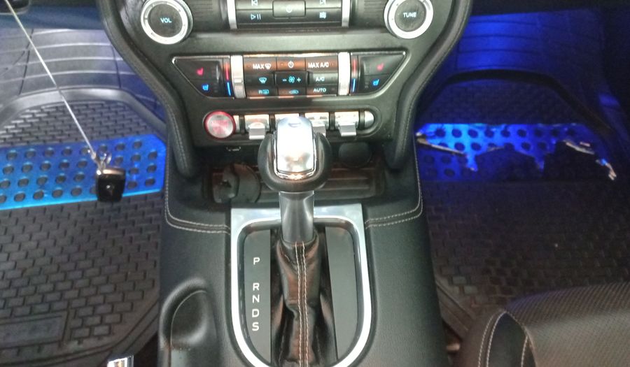 Ford Mustang 2.3 ECOBOOST AUTO Coupe 2022