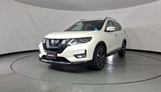 Nissan • X-Trail