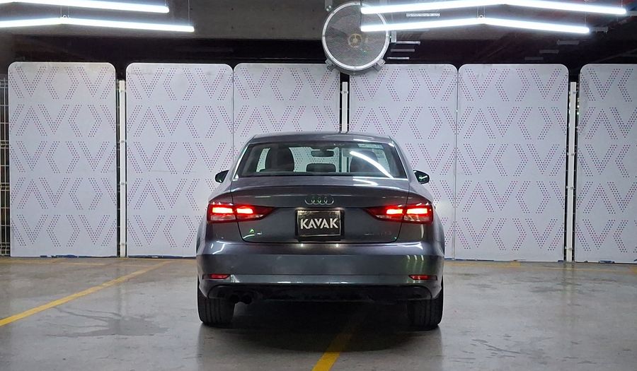 Audi A3 1.4 35 DYNAMIC DCT Sedan 2019