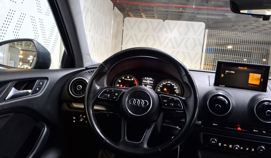 Audi A3 1.4 35 DYNAMIC DCT Sedan 2019