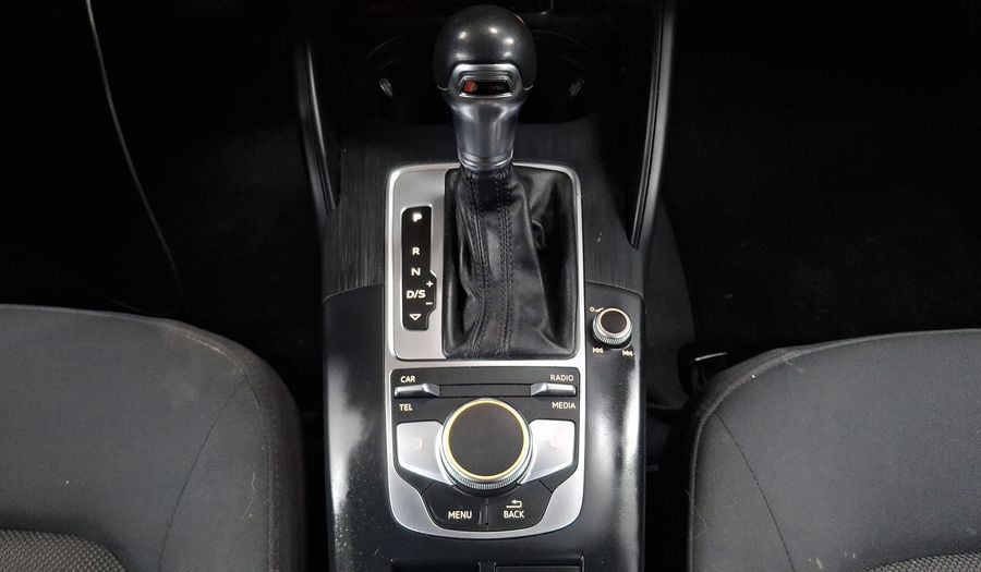 Audi A3 1.4 35 DYNAMIC DCT Sedan 2019