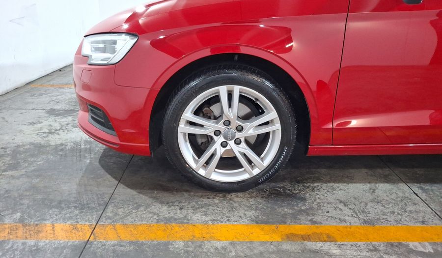 Audi A3 1.4 35 TFSI DYNAMIC DCT Sedan 2020