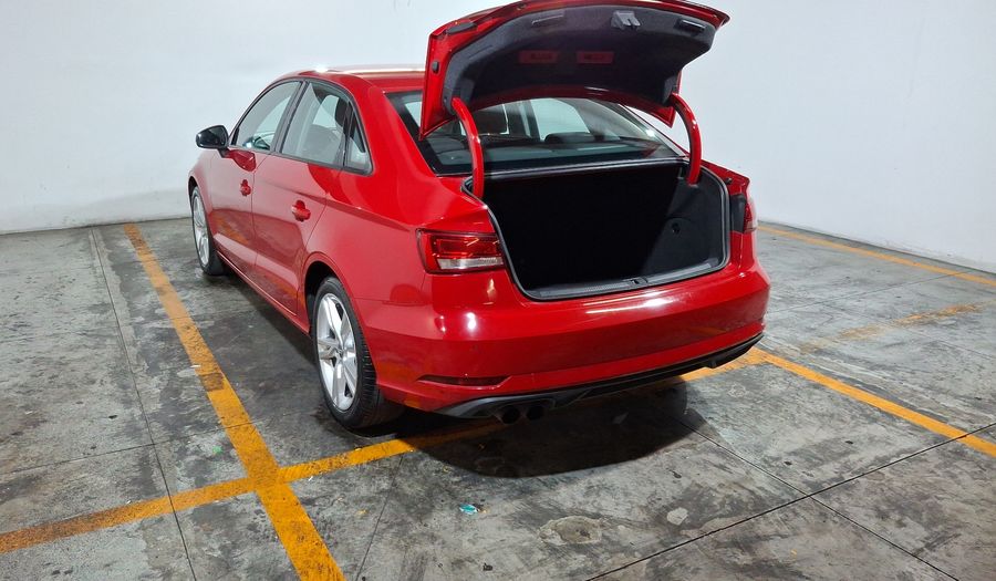 Audi A3 1.4 35 TFSI DYNAMIC DCT Sedan 2020
