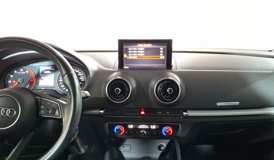 Audi A3 1.4 35 TFSI DYNAMIC DCT Sedan 2020