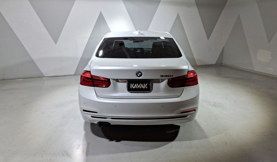 Bmw Serie 3 2.0 330IA SPORT LINE AUTO Sedan 2018