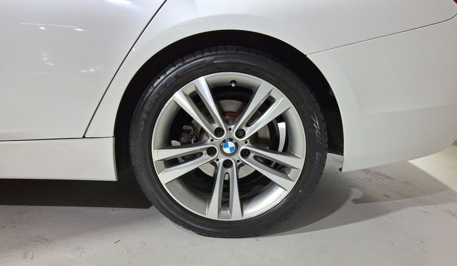 Bmw Serie 3 2.0 330IA SPORT LINE AUTO Sedan 2018