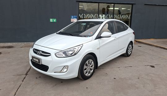 Hyundai • Accent
