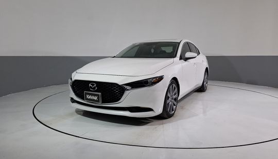 Mazda • Mazda 3