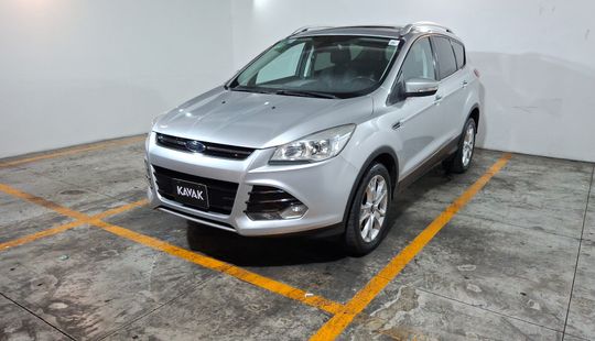 Ford • Escape