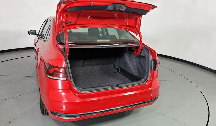 Volkswagen Virtus 1.6 AUTO Sedan 2021